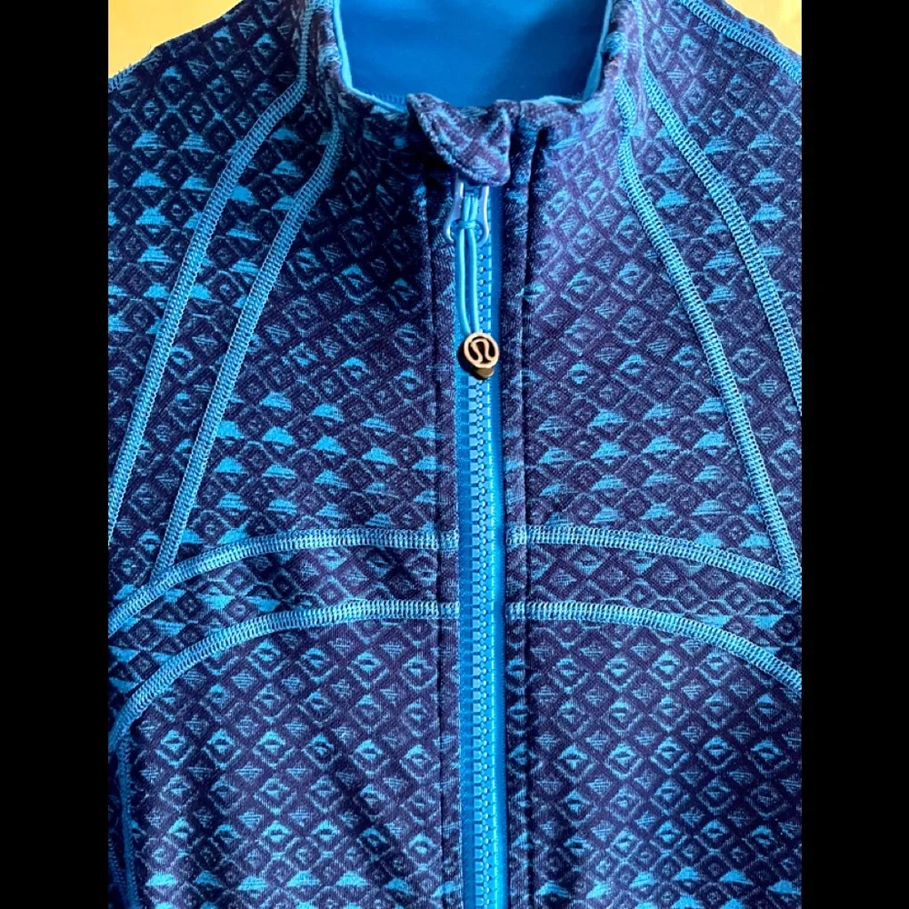 🍒LULULEMON DEFINE Jacket TRIOMETRIC Hero Lakeside Blue sz 12 - VHTF PATTERN!! - Picture 4 of 6